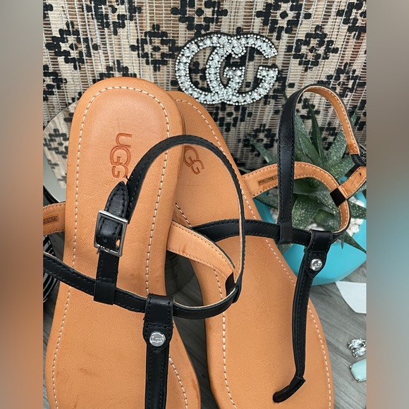 ✨🎁🎁UGG Women's Black Sandals Size 10✨ Ugg Madeena Thong Sandals - Picture 5 of 7